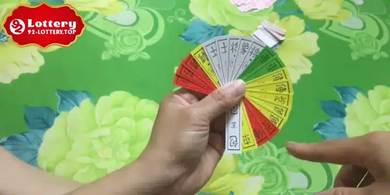 Hướng dẫn cách chơi tứ sắc cho người mới